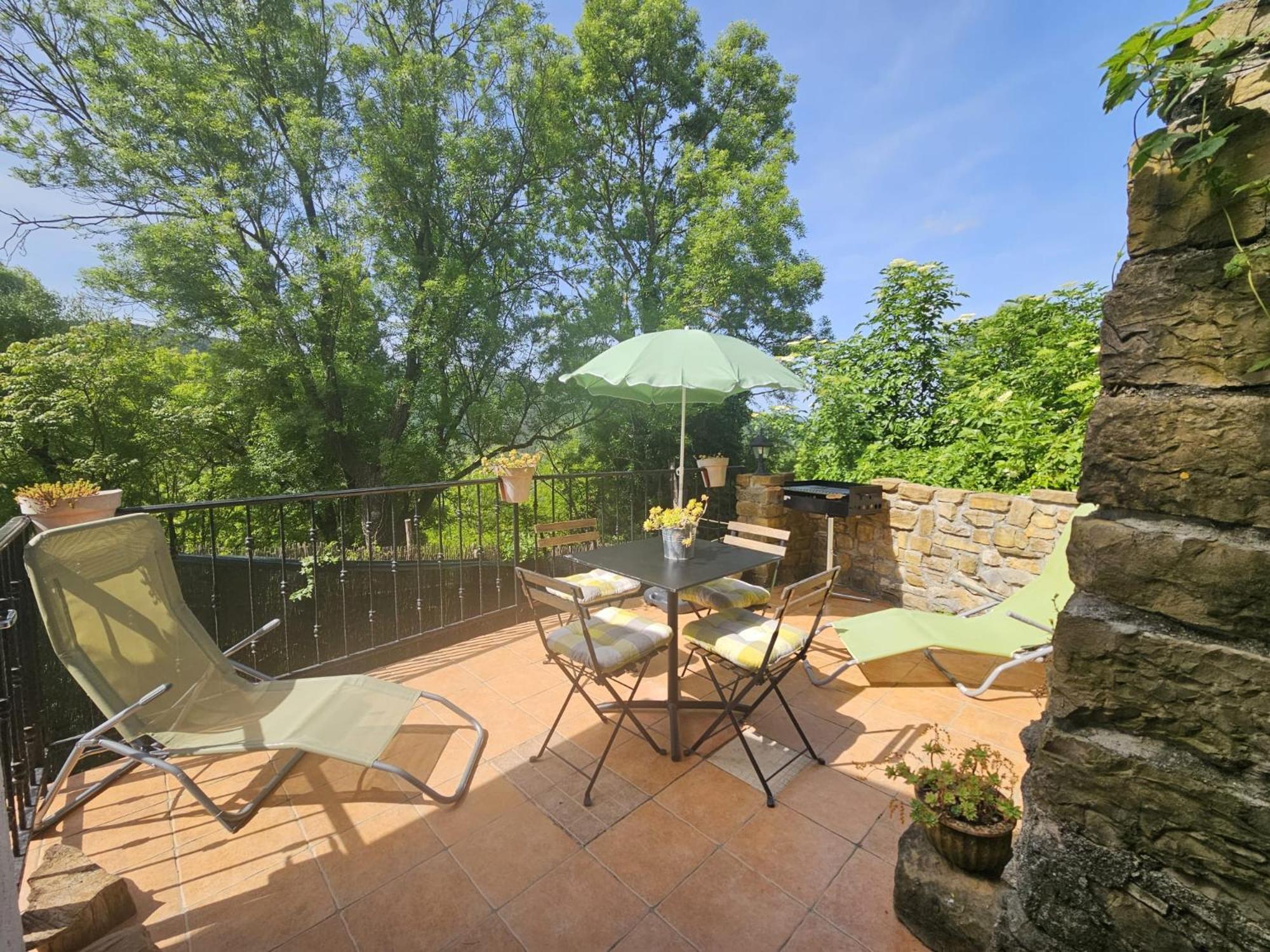 Holiday home Casa Leonarda, Old Authentic Istrian Stone House Near Motovun, Istria *